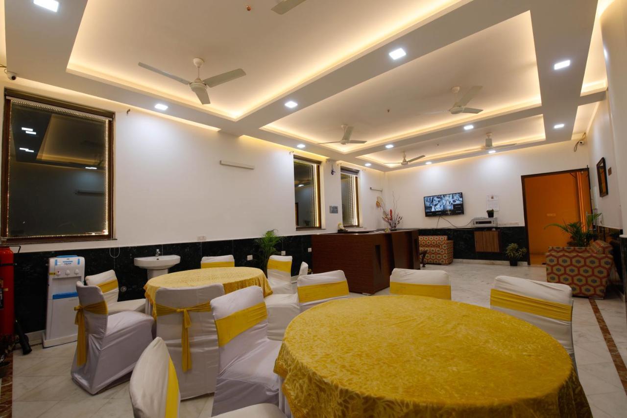 Peepal Tree Residency Bed & Breakfast New Delhi Exterior photo